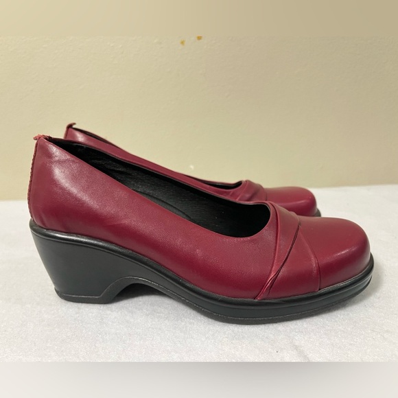 Dansko  Red Leather Mary Jane Wedge Shoes Women’s Size 37/6.5 US Wedge Heel - Picture 8 of 12
